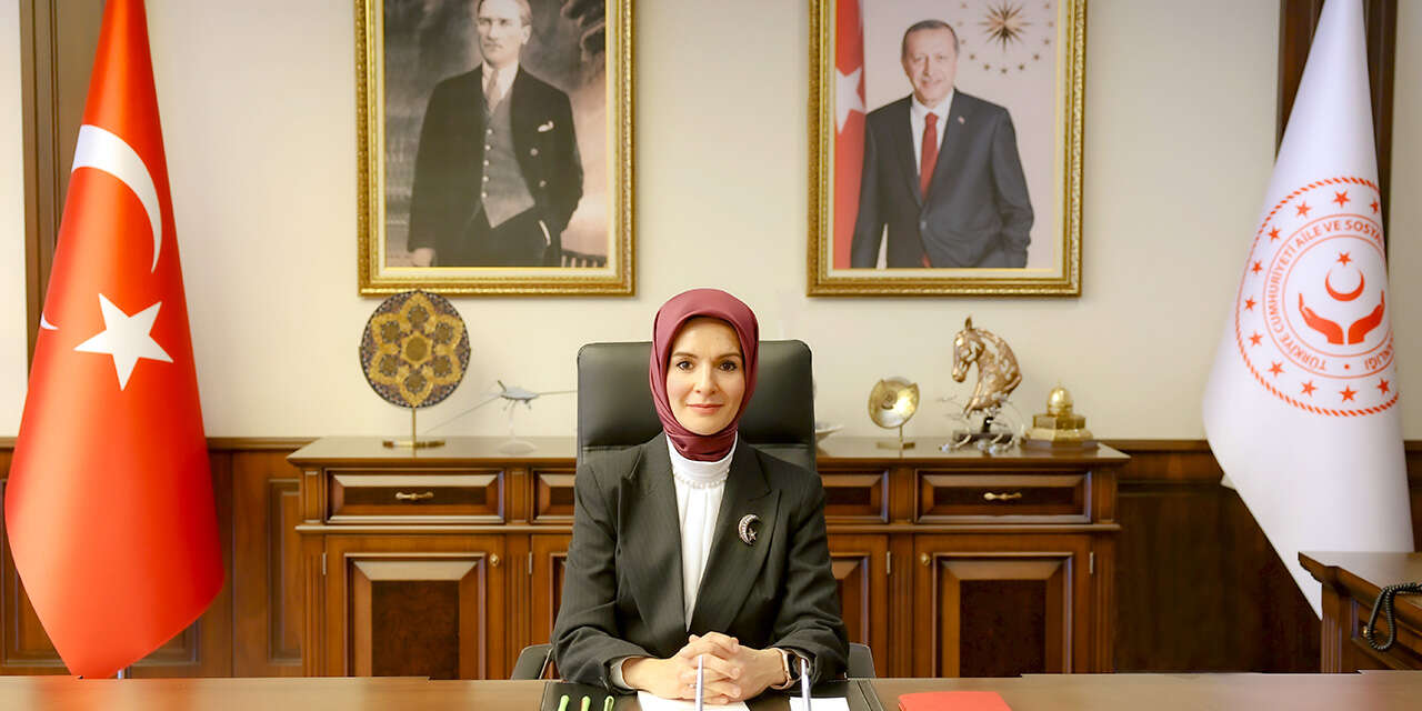 evde-bakim-yardimi-odemeleri-hak-sahiplerinin-hesaplarina-yatirilmaya-baslandi-2