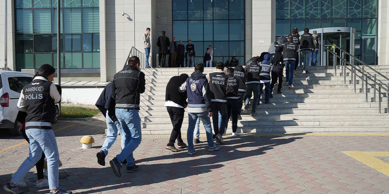 kirikkalede-fuhus-ve-uyusturucu-operasyonu-35-gozalti