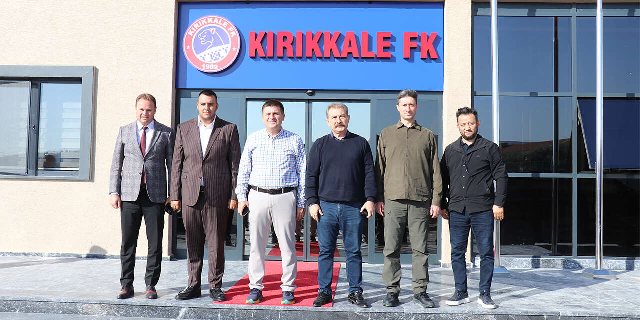 vali-sariibrahimden-kirikkale-fkya-ziyaret-takima-basari-diledi
