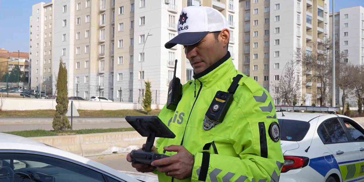 ehliyetsiz-surucunun-planini-dron-bozdu-2