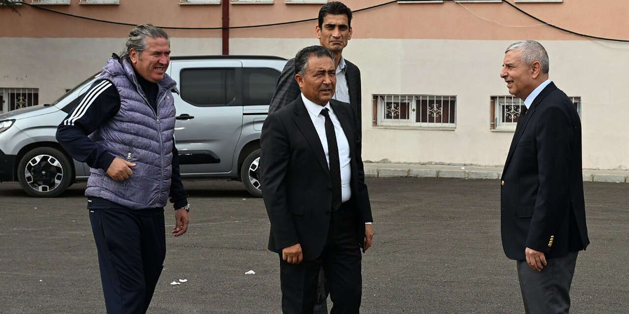 okullarin-calismalari-yerince-inceleniyor-2