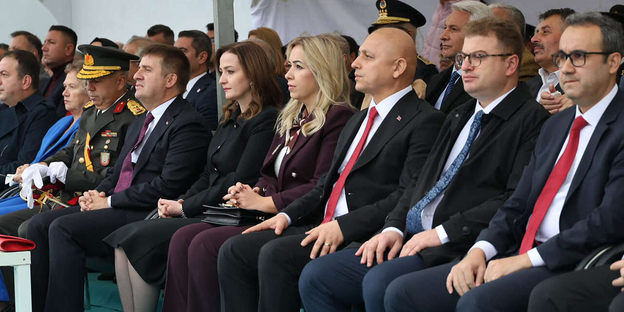 kirikkalede-29-ekim-coskusu-meydan-bayram-yerine-dondu-2