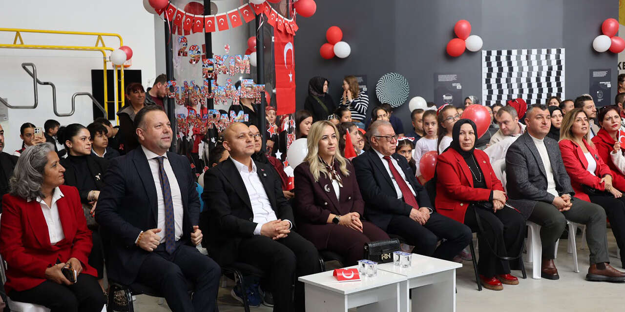 kirikkalede-cumhuriyetin-103-yili-bilim-merkezinde-kutlandi-3